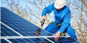 Installation Maintenance Panneaux Solaires Photovoltaïques à Parcoul